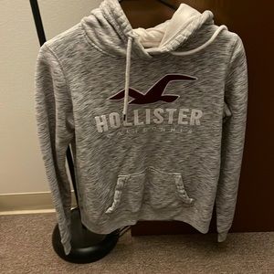 Hollister sweater